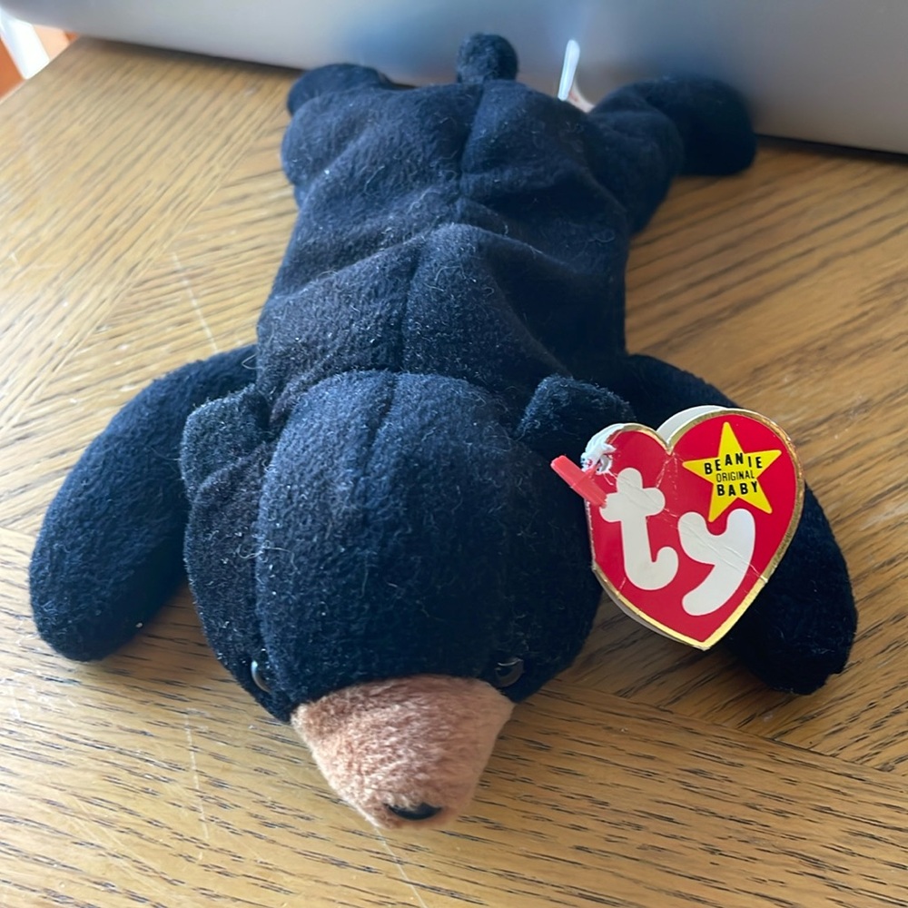 Ty Beanie Baby Blackie the Bear Rare Find